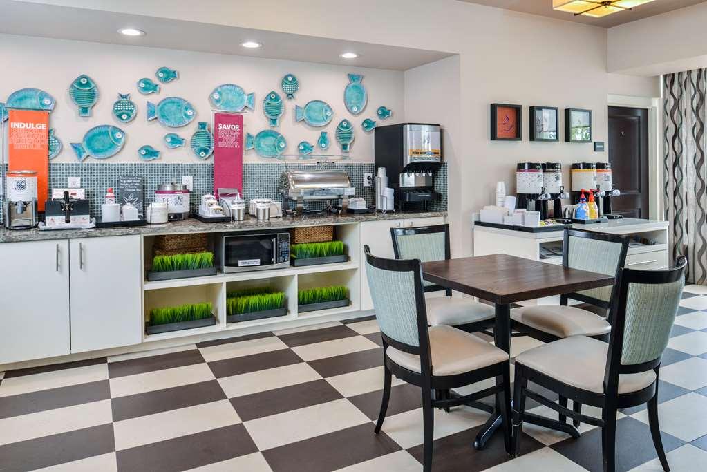 แฮมป์ตัน อินน์ เวโร บีช เวโรบีช ร้านอาหาร รูปภาพ
